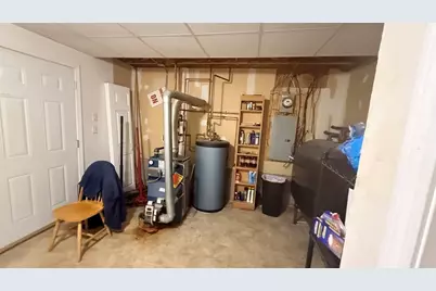 297 Elm St, Somerset, MA 02726 - Photo 29