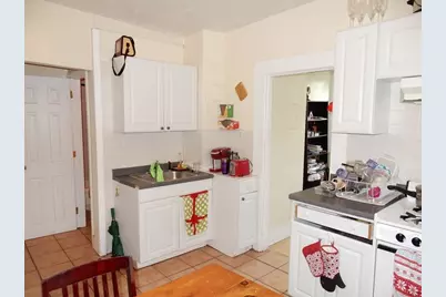274 Cambridge St #3, Boston, MA 02114 - Photo 7