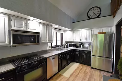 87 Norwood Ave, Leominster, MA 01453 - Photo 7