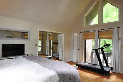 87 Norwood Ave, Leominster, MA 01453 - Photo 19