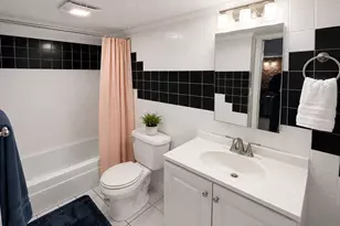14 Grove St, Boston, MA 02114 - Photo 3