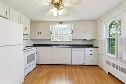 1503 Grafton Rd, Millbury, MA 01527 - Photo 9