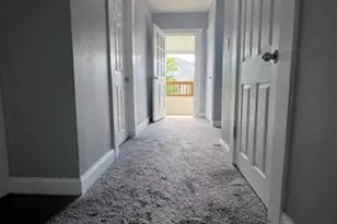 19 Wareham St, Springfield, MA 01108 - Photo 3