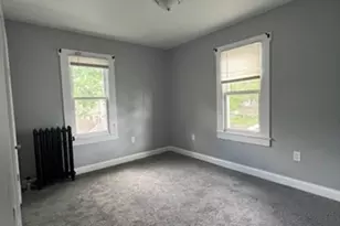 19 Wareham St, Springfield, MA 01108 - Photo 5