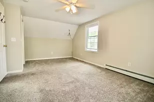 37 Green St, Gloucester, MA 01930 - Photo 21