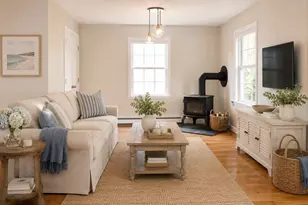 37 Green St, Gloucester, MA 01930 - Photo 15