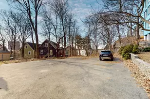 181 Highland St, Boston, MA 02119 - Photo 11