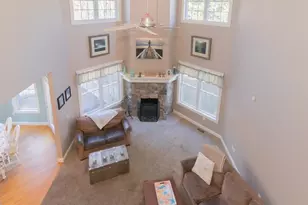 12 Kristen Cir, North Attleboro, MA 02760 - Photo 5