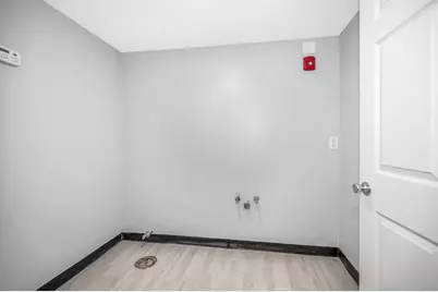 230 Cumberland Rd, Lowell, MA 01850 - Photo 23