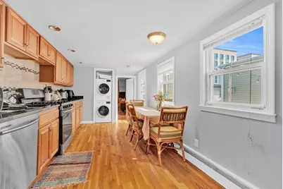 442 W 4th #2, Boston, MA 02127 - Photo 3