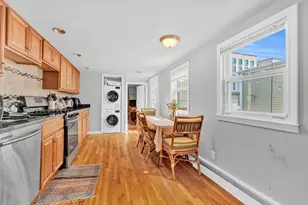 442 W 4th, Boston, MA 02127 - Photo 3
