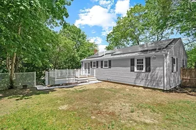 18 Adams St, Plymouth, MA 02360 - Photo 27