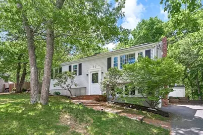 18 Adams St, Plymouth, MA 02360 - Photo 5