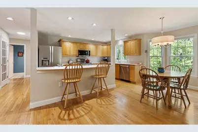 2 Laury Ln, Littleton, MA 01460 - Photo 7