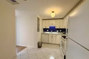 12 Nineth St, Medford, MA 02155 - Photo 5