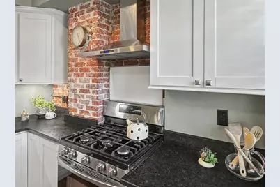 4 Westland St, Worcester, MA 01602 - Photo 17