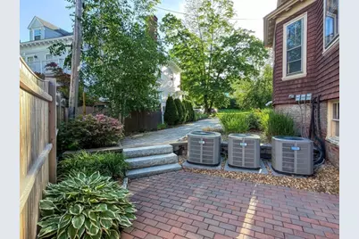 4 Westland St, Worcester, MA 01602 - Photo 41