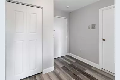 164 High St #402, Holyoke, MA 01040 - Photo 5