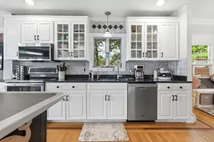 235 Middleboro Rd, Freetown, MA 02717 - Photo 9