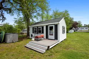 235 Middleboro Rd, Freetown, MA 02717 - Photo 33