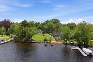 235 Middleboro Rd, Freetown, MA 02717 - Photo 5
