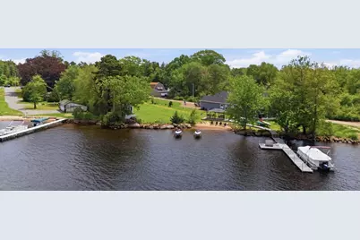 235 Middleboro Rd, Freetown, MA 02717 - Photo 5