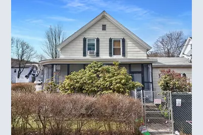 542 North St, Fitchburg, MA 01420 - Photo 1