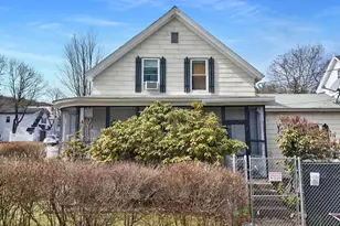 542 North St, Fitchburg, MA 01420 - Photo 1