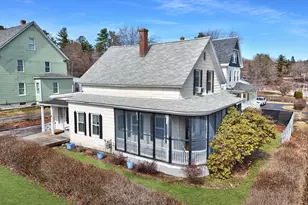 542 North St, Fitchburg, MA 01420 - Photo 1