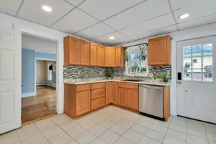 542 North St, Fitchburg, MA 01420 - Photo 9