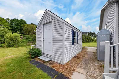 96 Songbird Ln, Tiverton, RI 02878 - Photo 9