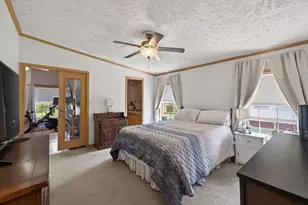 96 Songbird Ln, Tiverton, RI 02878 - Photo 21