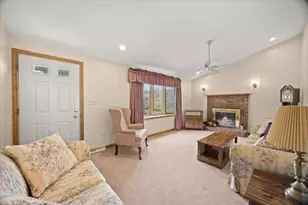 375 Mockingbird Way, Taunton, MA 02718 - Photo 9
