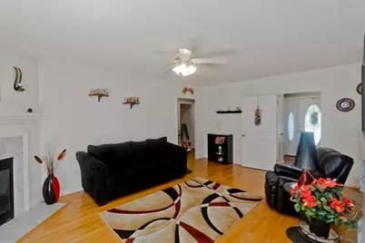 12 Camelot Ln, Easthampton, MA 01027 - Photo 21