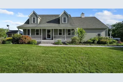 94 Hartford Ave W, Mendon, MA 01756 - Photo 3