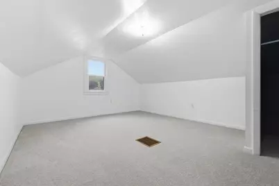 10 Lawrence Ave, South Hadley, MA 01075 - Photo 25