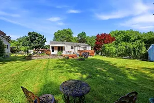 29 Hudson St, Springfield, MA 01118 - Photo 27