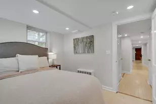 10 Shepard St, Cambridge, MA 02138 - Photo 13