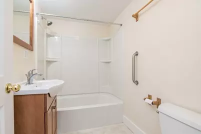 15-24 Paquette Ave & 142-144 Main St, Northampton, MA 01060 - Photo 19