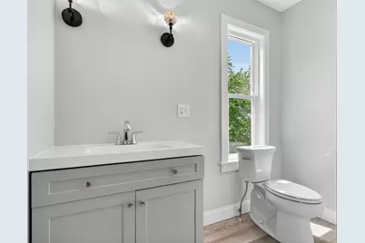 28 Greendale Ave, Worcester, MA 01606 - Photo 17