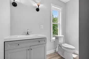 28 Greendale Ave, Worcester, MA 01606 - Photo 17