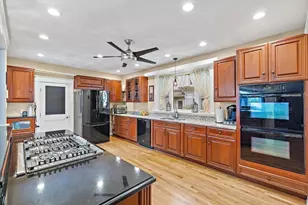 14 Wareham, Medford, MA 02155 - Photo 7