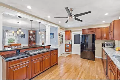 14 Wareham, Medford, MA 02155 - Photo 5