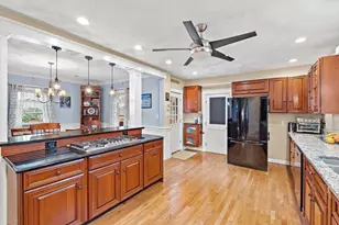 14 Wareham, Medford, MA 02155 - Photo 5