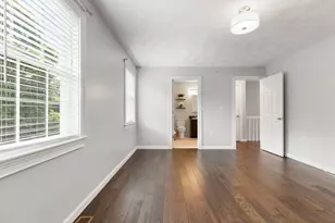 2 Ricciuti Dr, Quincy, MA 02169 - Photo 23