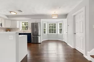 2 Ricciuti Dr, Quincy, MA 02169 - Photo 9