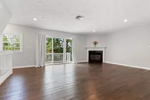 2 Ricciuti Dr, Quincy, MA 02169 - Photo 7