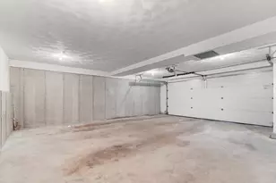 2 Ricciuti Dr, Quincy, MA 02169 - Photo 29