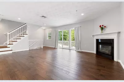 2 Ricciuti Dr #9, Quincy, MA 02169 - Photo 5