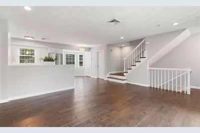 2 Ricciuti Dr #9, Quincy, MA 02169 - Photo 11